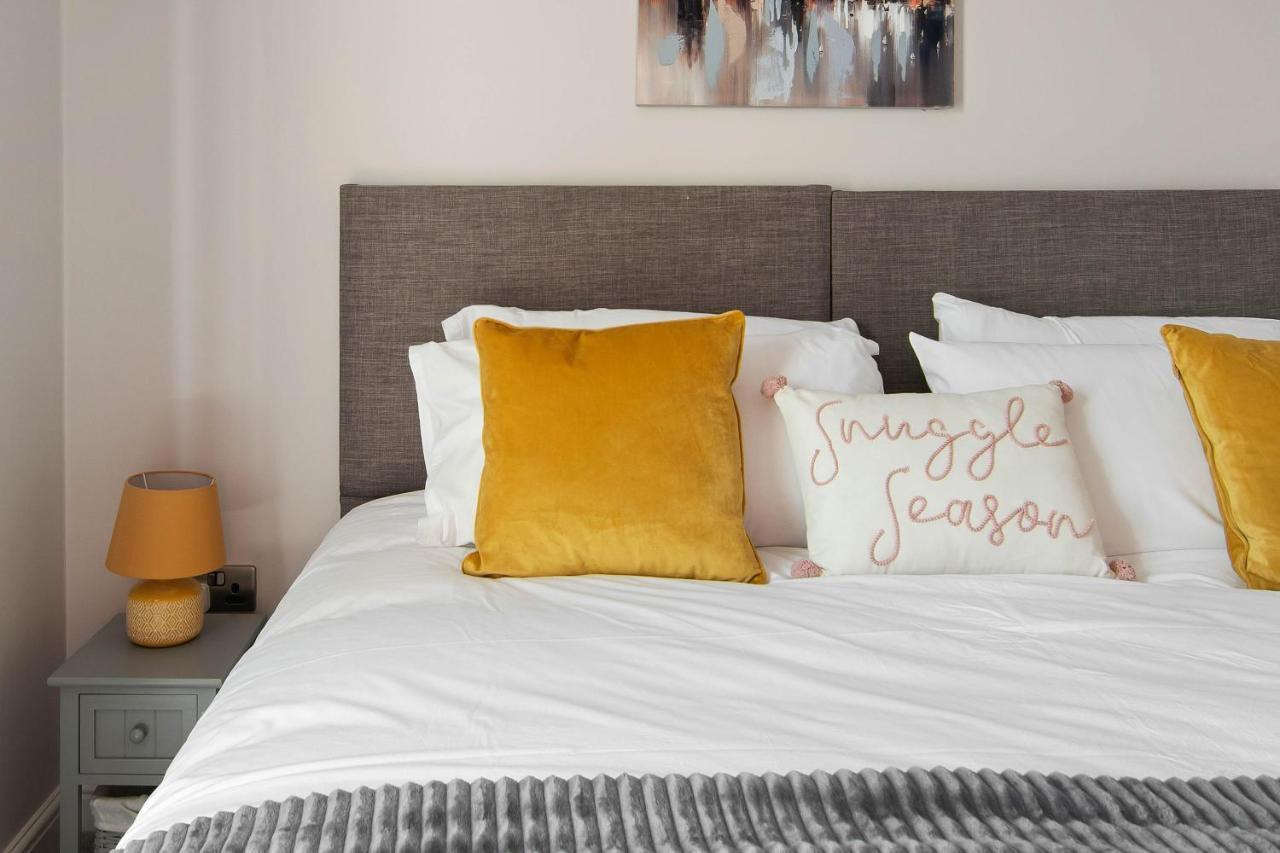 Spacious & Cosy, Netflix, Parking, Colindale Station Гендон Екстер'єр фото